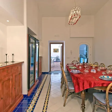 Tovere Sleeps 12 Pool Air Con Conca dei Marini